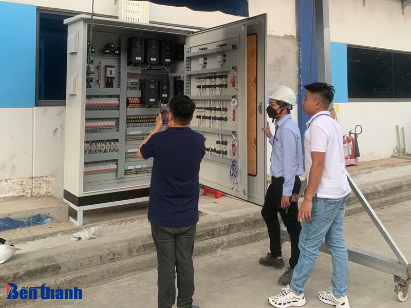 Vận hành tủ điều khiển động cơ 3 pha