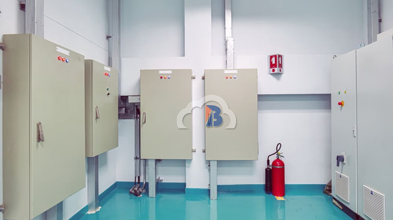 Tủ điện chiếu sáng ngoài trời có gì khác trong nhà?