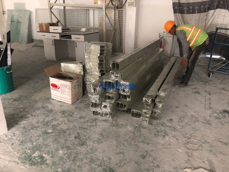 Máng cáp 100x50 bán chạy nhất cho công trình