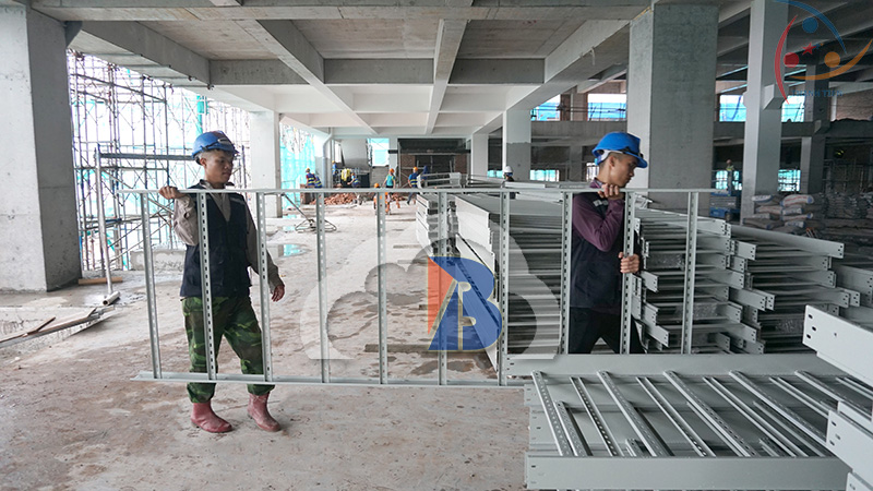 Ứng dụng máng cáp điện nhẹ trong hệ thống chiếu sáng và điều khiển