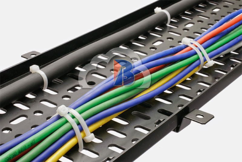 Cách bố trí máng cáp mạng đảm bảo chống nhiễu và an toàn tín hiệu