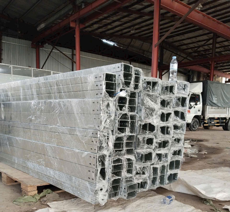 Máng điện sơn tĩnh điện