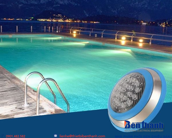Đèn pha dưới nước lắp hồ bơi chống thấm sáng đẹp an toàn