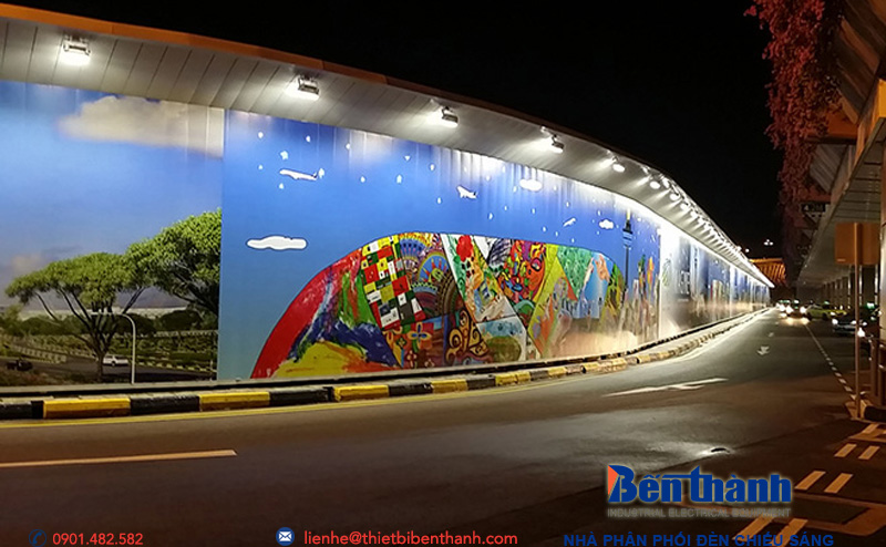 Đèn pha LED loại nào tốt khi dùng ngoài trời chịu mưa nắng bền lâu