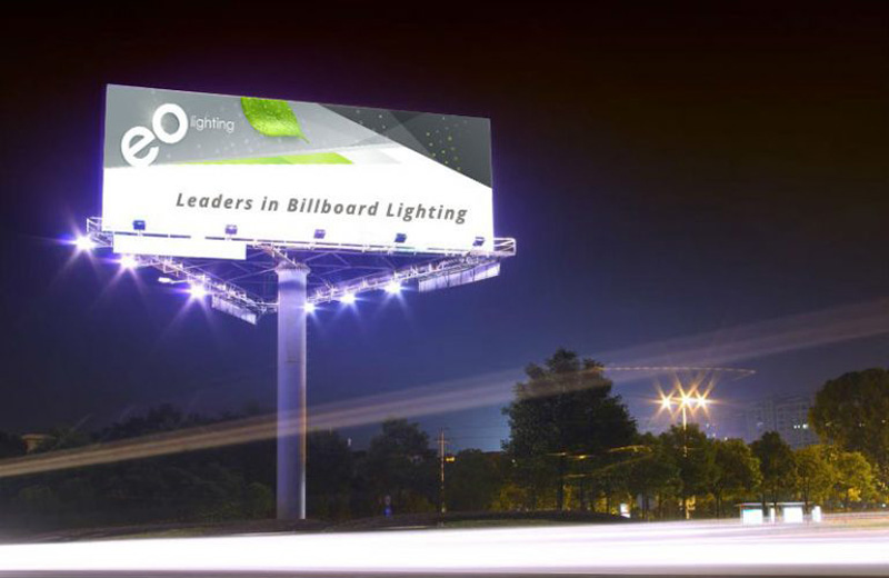 Đèn rọi bảng hiệu ngoài trời loại nào không bị lóa mắt